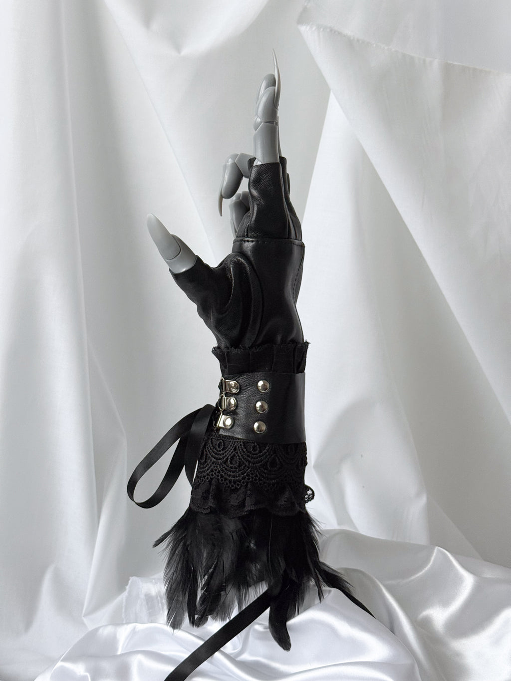 Gestalt Gauntlets