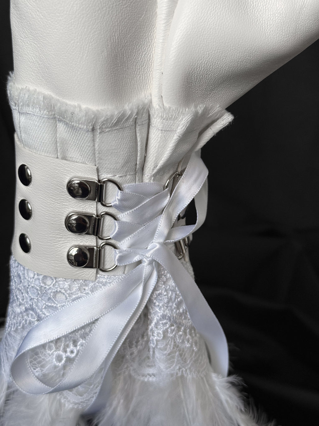 Gestalt Gauntlets